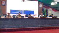 rapat ekspose