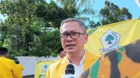 Ketua-Harian-Golkar-Sukbar-Irwan-Satya-Pababari-1536x857